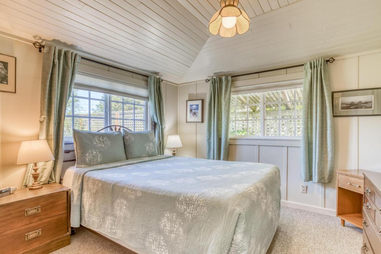 The Sea Knoll Villa ซีไซด์ ภายนอก รูปภาพ